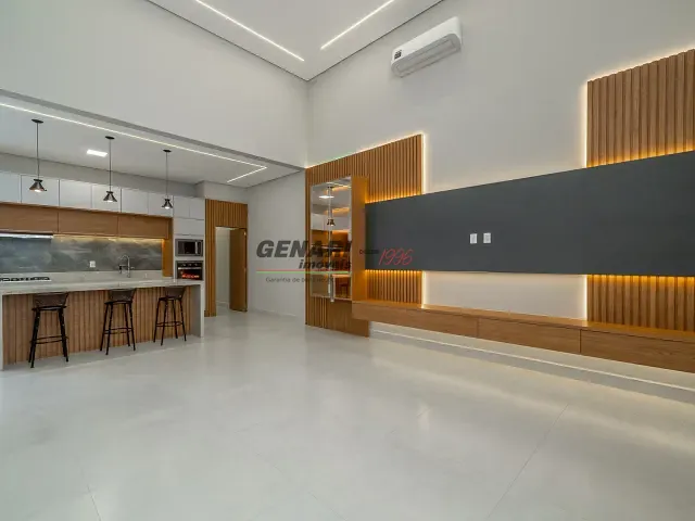 Casa com 300m² 3 quartos e 5 banheiros, à venda, no bairro Jardim Residencial Dona Lucilla em Indaiatuba
