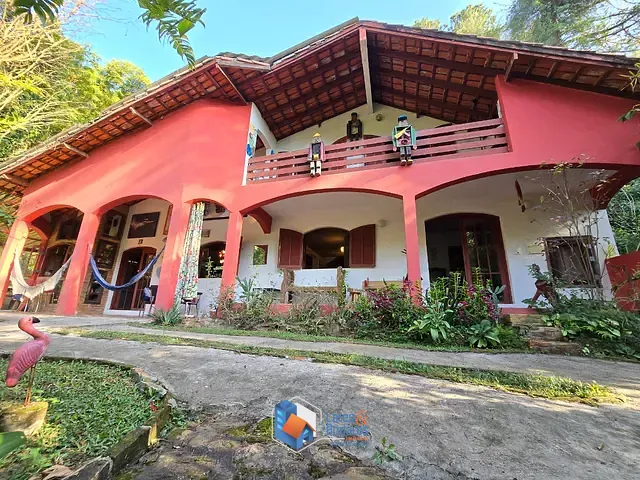 Casa com 1440m² 3 quartos e 3 banheiros, à venda, no bairro Parque Petrópolis em Mairiporã