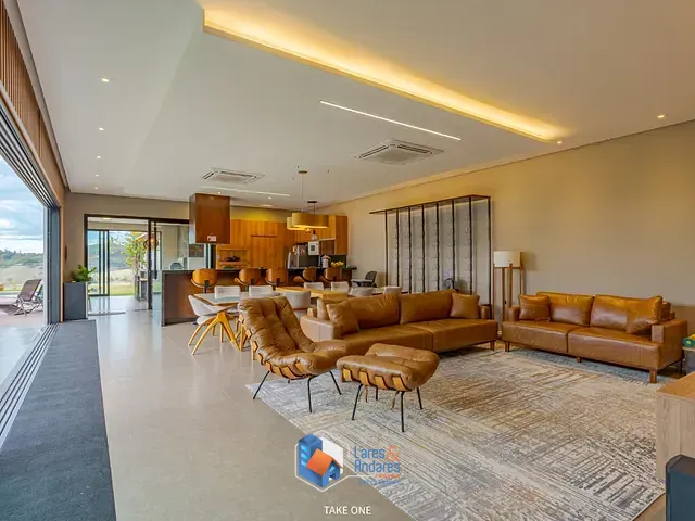 Casa com 800m² 4 quartos e 6 banheiros, à venda, no bairro Condomínio Campo de Toscana em Vinhedo