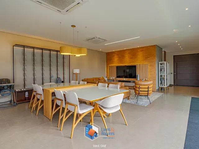 Casa com 800m² 4 quartos e 6 banheiros, à venda, no bairro Condomínio Campo de Toscana em Vinhedo