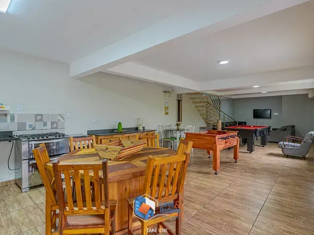 Casa com 2525m² 3 quartos e 4 banheiros, à venda, no bairro Recanto dos Palmares em Atibaia
