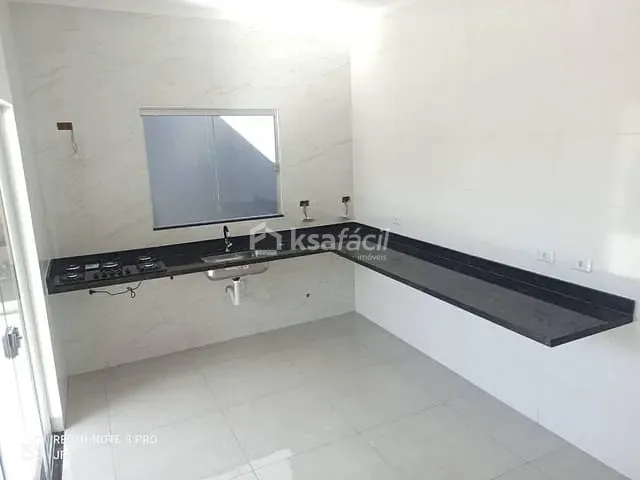 Casa com 195m² 2 quartos e 2 banheiros, à venda, no bairro Vila Santo Eugênio em Campo Grande
