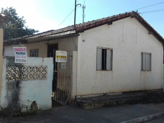 Casa com 396m², à venda, no bairro Centro em Potim