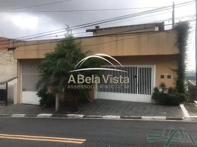 Casa com 375m² 3 quartos e 4 banheiros, à venda, no bairro Ayrosa em Osasco