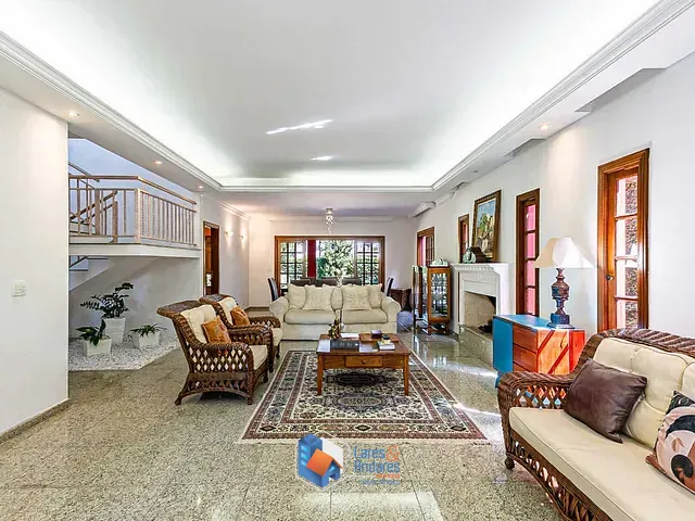 Casa com 521m² 4 quartos e 6 banheiros, à venda, no bairro Aldeia da Serra em Barueri