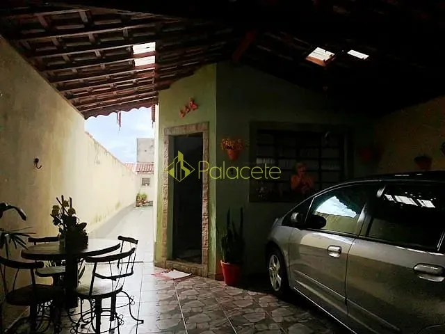 Casa com 150m² 3 quartos e 4 banheiros, à venda, no bairro Residencial Mombaça em Pindamonhangaba