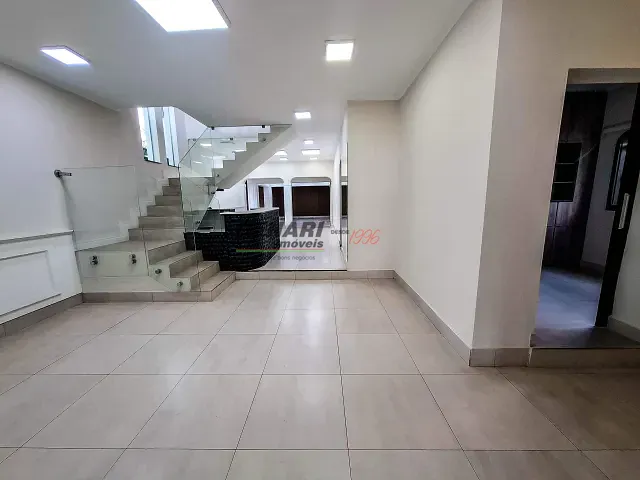 Casa à venda ou para alugar, no bairro Jardim Rossignatti em Indaiatuba