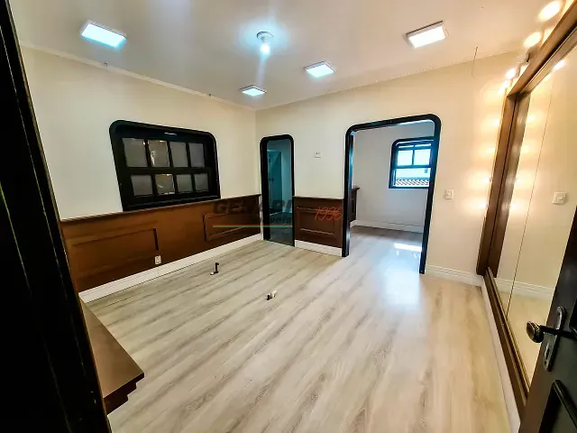Casa à venda ou para alugar, no bairro Jardim Rossignatti em Indaiatuba
