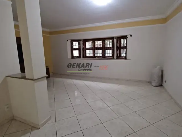 Casa com 352m² 3 quartos e 3 banheiros, à venda ou para alugar, no bairro Vila Suíça em Indaiatuba