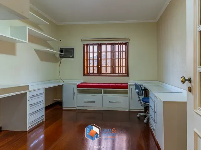 Casa com 450m² 3 quartos e 5 banheiros, à venda, no bairro Cidade Universitária em Campinas