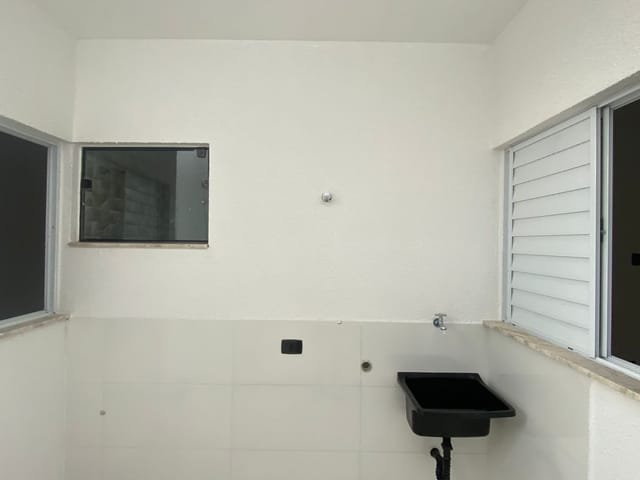 Casa 3 quartos e 2 banheiros, à venda, no bairro Jardim Gurilândia em Taubaté