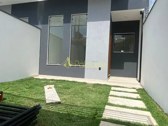 Casa 3 quartos e 2 banheiros, à venda, no bairro Jardim Gurilândia em Taubaté