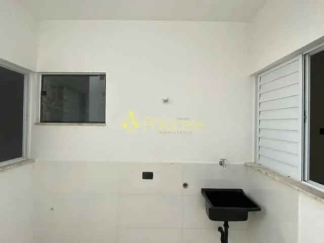 Casa 3 quartos e 2 banheiros, à venda, no bairro Jardim Gurilândia em Taubaté