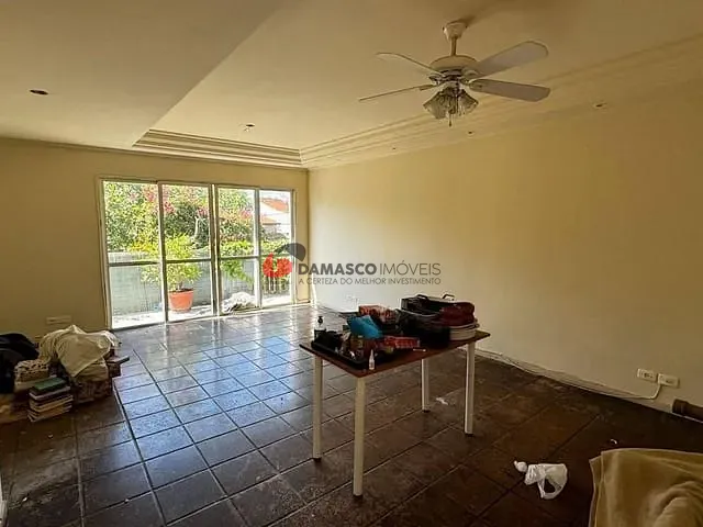 Casa com 268m², à venda, no bairro Olímpico em São Caetano do Sul