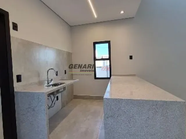Casa com 150m² 3 quartos e 2 banheiros, à venda, no bairro Parque Barnabé em Indaiatuba