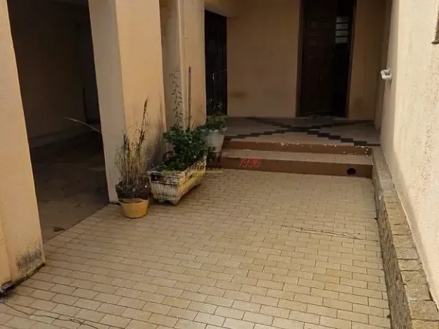Casa 3 quartos e 2 banheiros, para alugar, no bairro Vila Sfeir em Indaiatuba