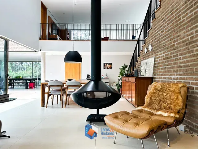 Casa com 712m² 4 quartos e 8 banheiros, à venda, no bairro Aldeia da Serra em Barueri