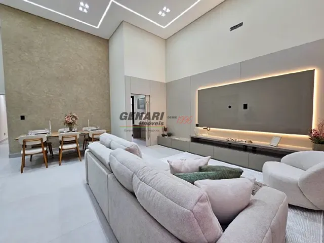 Casa com 300m² 3 quartos e 5 banheiros, à venda, no bairro Jardim Residencial Dona Maria Candida em Indaiatuba