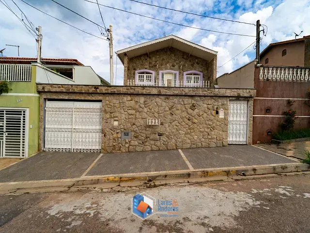 Casa com 250m² 3 quartos e 4 banheiros, à venda, no bairro Jardim Tannus em Jundiaí