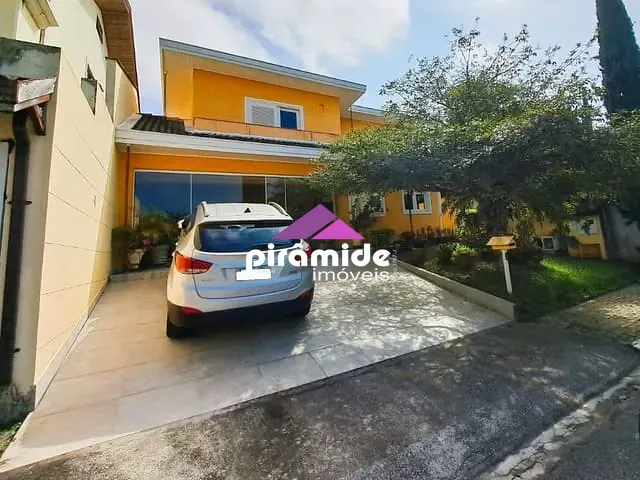 Casa com 325m² 3 quartos e 3 banheiros, à venda, no bairro Urbanova em São José dos Campos