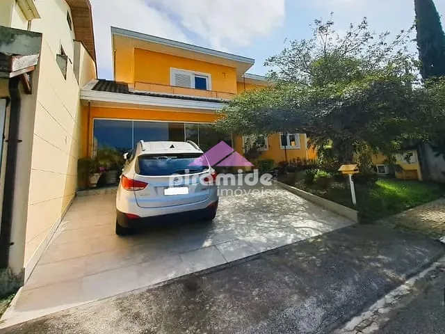 Casa com 325m² 3 quartos e 3 banheiros, à venda, no bairro Urbanova em São José dos Campos