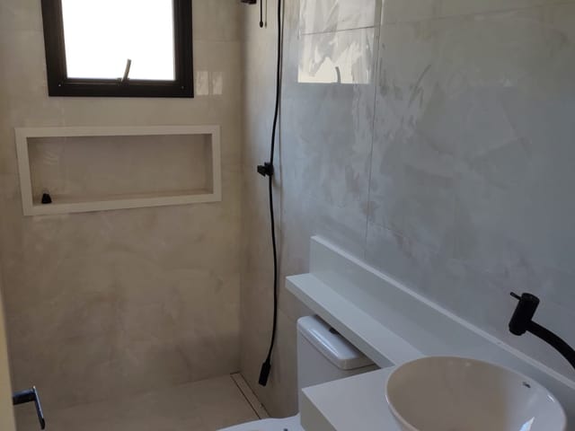 Casa com 251m² 3 quartos e 2 banheiros, à venda, no bairro Caçapava Velha em Caçapava
