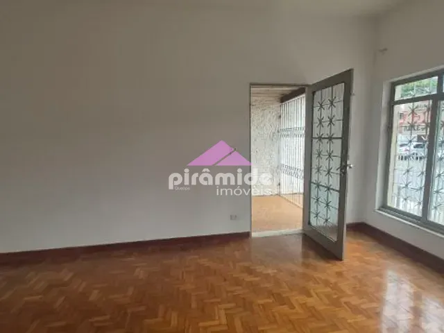 Casa com 290m² 3 quartos e 2 banheiros, para alugar, no bairro Jardim Maringá em São José dos Campos