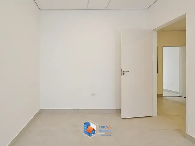 Casa com 88m² 1 quarto e 1 banheiro, à venda, no bairro Vila Assunção em Santo André