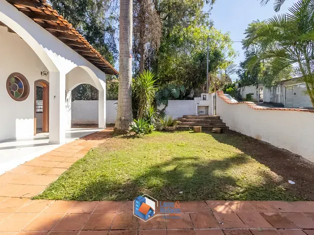 Casa com 1120m² 2 quartos e 2 banheiros, à venda, no bairro Três Montanhas em Osasco