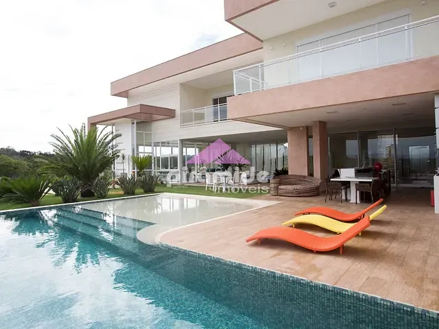 Casa com 2352m² 5 quartos e 7 banheiros, à venda, no bairro Torrão de Ouro em São José dos Campos