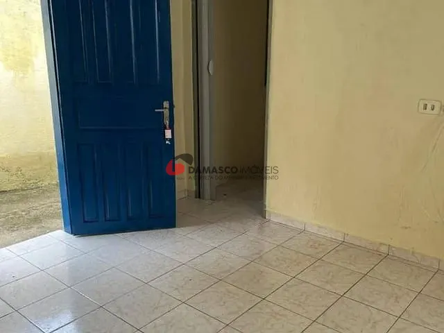 Casa com 300m² 2 quartos e 2 banheiros, à venda, no bairro Vila Junqueira em Santo André