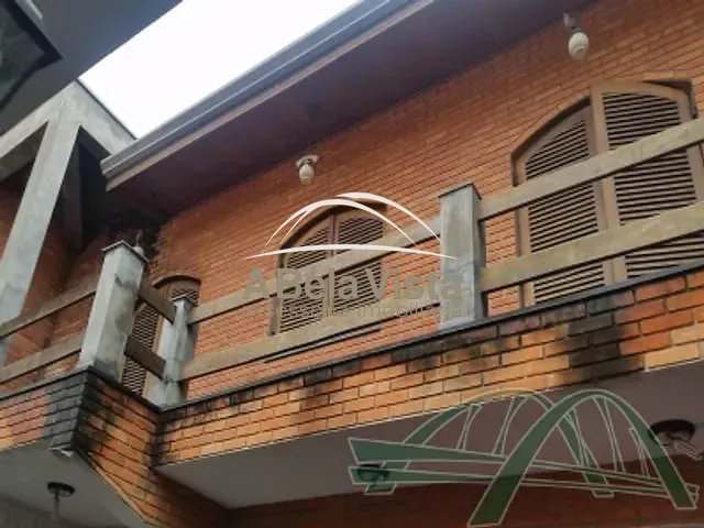 Casa com 250m² 2 quartos e 2 banheiros, à venda, no bairro Bela Vista em Osasco