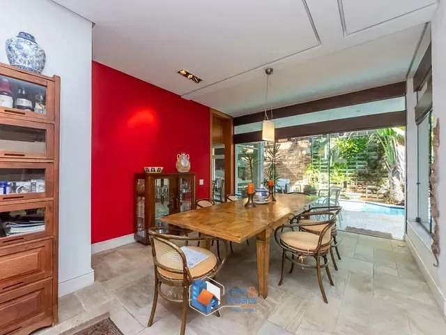 Casa com 397m² 4 quartos e 4 banheiros, à venda, no bairro Jardim dos Estados em São Paulo