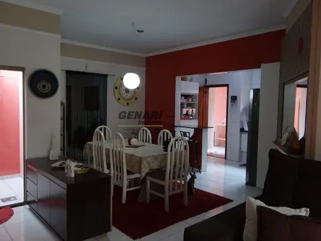 Casa com 250m² 3 quartos e 2 banheiros, à venda, no bairro Jardim Bela Vista em Indaiatuba