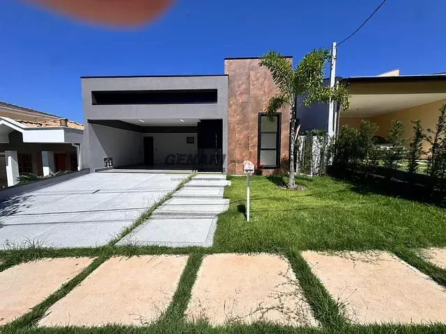 Casa com 360m² 3 quartos e 5 banheiros, à venda, no bairro Jardim Portal de Itaici em Indaiatuba