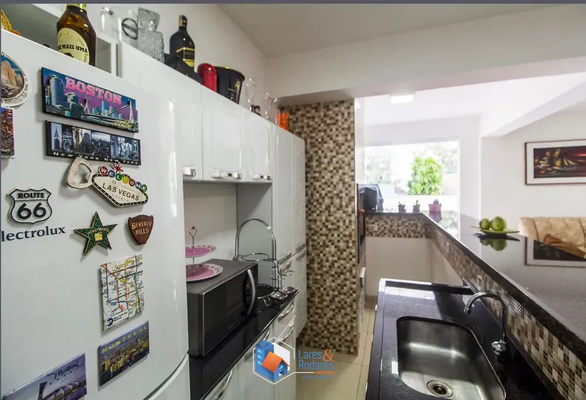 Casa, 4 quartos, 308 m² - Foto 2