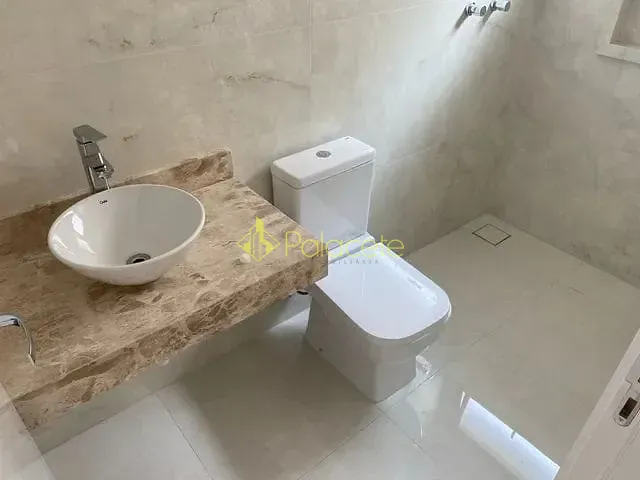 Casa com 300m² 4 quartos e 5 banheiros, à venda, no bairro Bairro do Grama em Caçapava