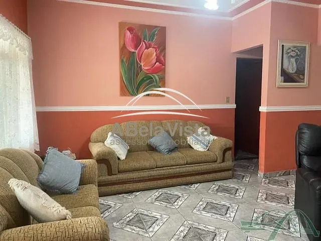 Casa com 630m² 6 quartos e 3 banheiros, à venda, no bairro Califórnia em Itanhaém