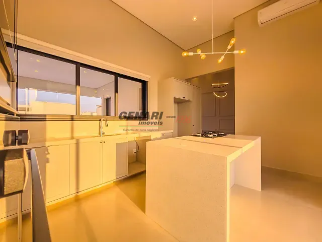 Casa com 300m² 3 quartos e 5 banheiros, à venda, no bairro Jardim Residencial Dona Maria Candida em Indaiatuba