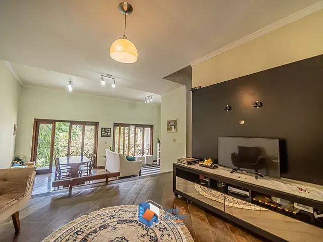 Casa com 405m² 3 quartos e 5 banheiros, à venda, no bairro Granja Viana em Cotia