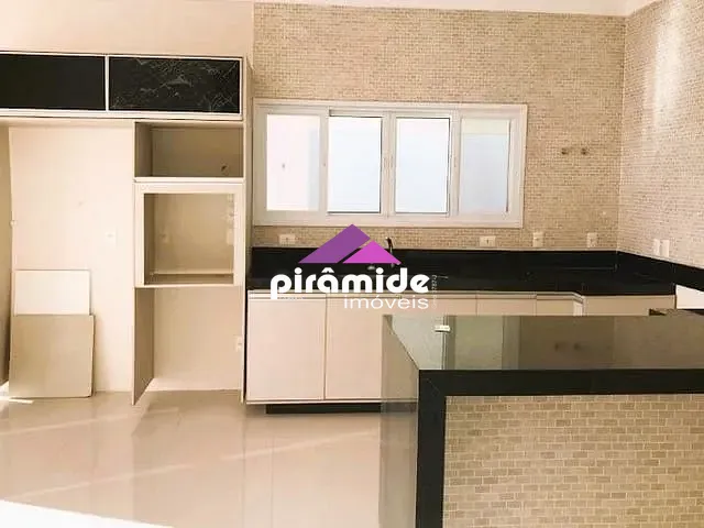 Casa com 750m² 5 quartos e 7 banheiros, à venda, no bairro Urbanova em São José dos Campos