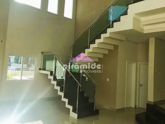 Casa com 750m² 5 quartos e 7 banheiros, à venda, no bairro Urbanova em São José dos Campos