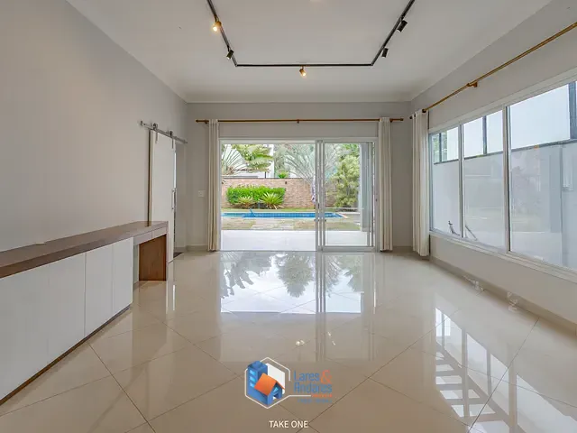 Casa com 360m² 3 quartos e 5 banheiros, à venda, no bairro Swiss Park em Campinas