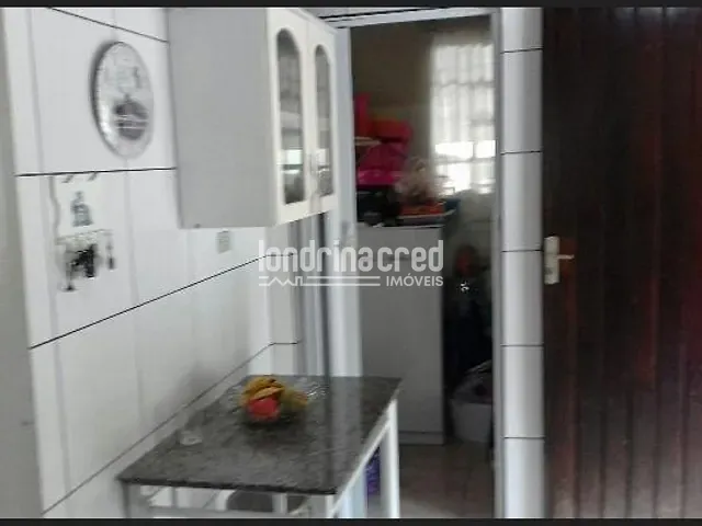 Casa 3 quartos e 1 banheiro, à venda, no bairro Califórnia em Londrina