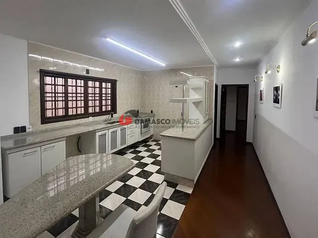 Casa 2 quartos e 3 banheiros, à venda, no bairro Osvaldo Cruz em São Caetano do Sul