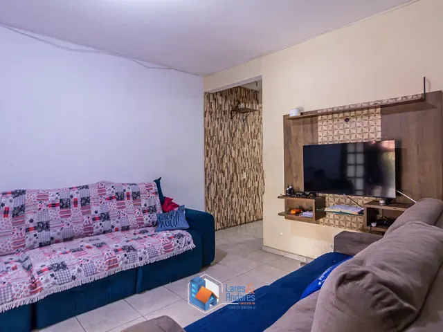 Casa com 294m² 2 quartos e 2 banheiros, à venda, no bairro Santa Maria em Osasco