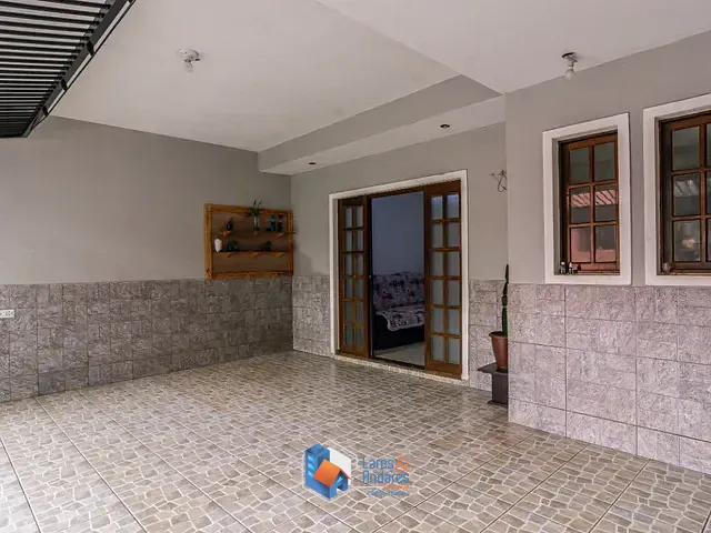 Casa com 294m² 2 quartos e 2 banheiros, à venda, no bairro Santa Maria em Osasco