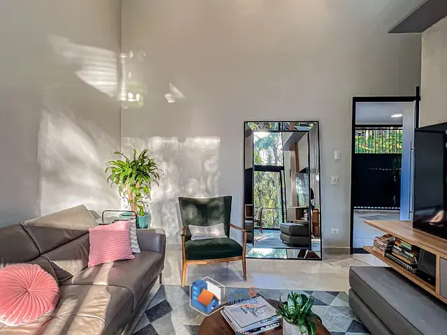 Casa com 1000m² 3 quartos e 3 banheiros, à venda, no bairro Cumbari em Mairiporã