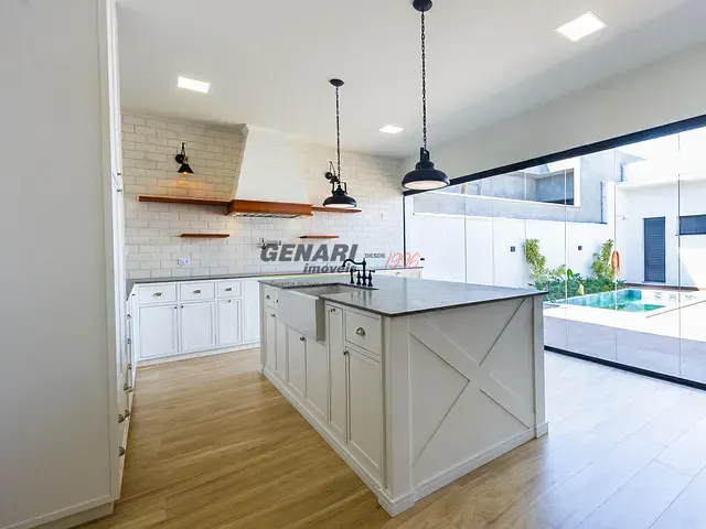 Casa com 300m² 3 quartos e 5 banheiros, à venda, no bairro Jardim Residencial Dona Maria Candida em Indaiatuba