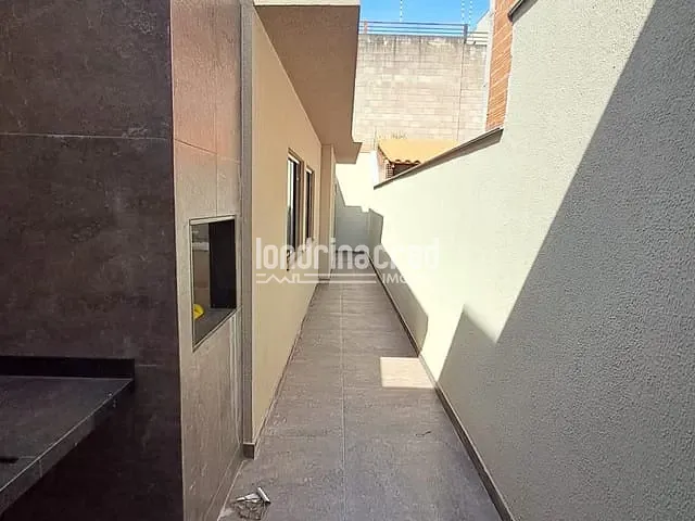 Casa com 125m² 3 quartos e 2 banheiros, à venda, no bairro Parque Tauá em Londrina